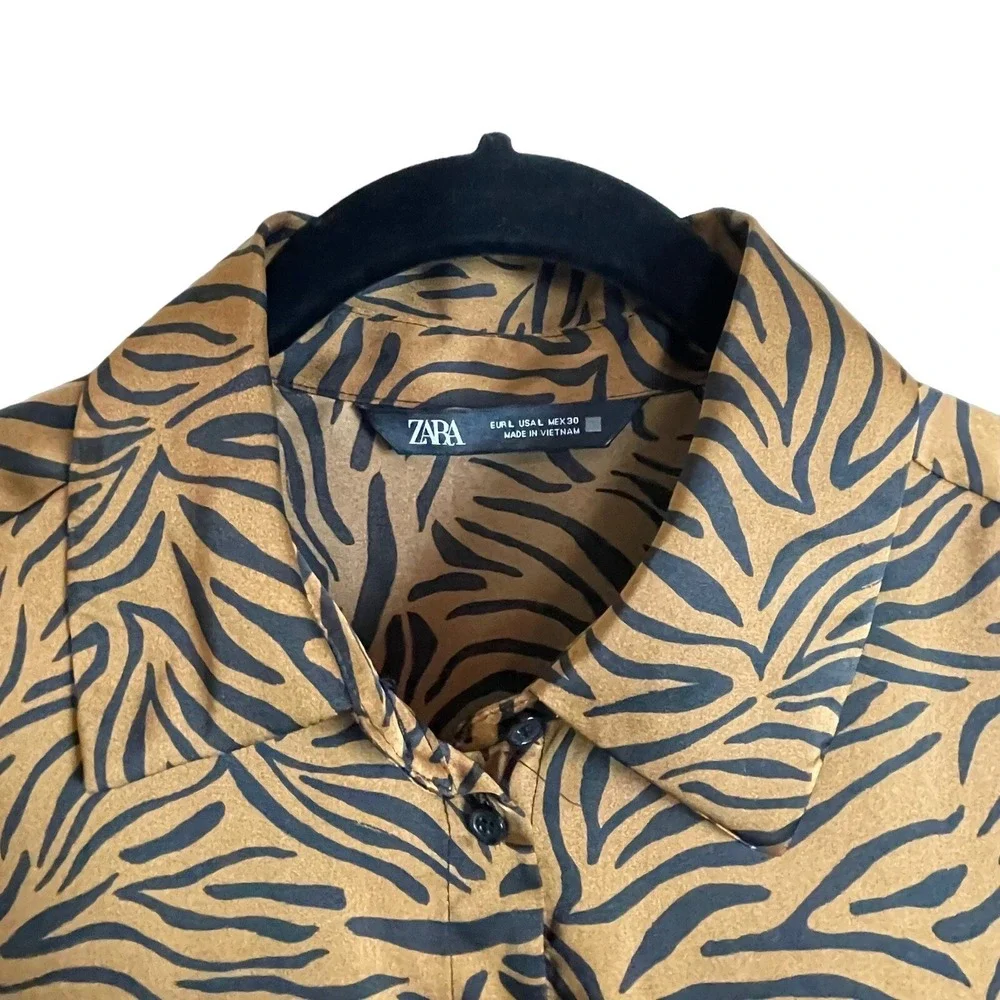 Zara Tiger Mob Wife Button Up Shirt Womens L Earthy Brown Black Long Sleeve Top